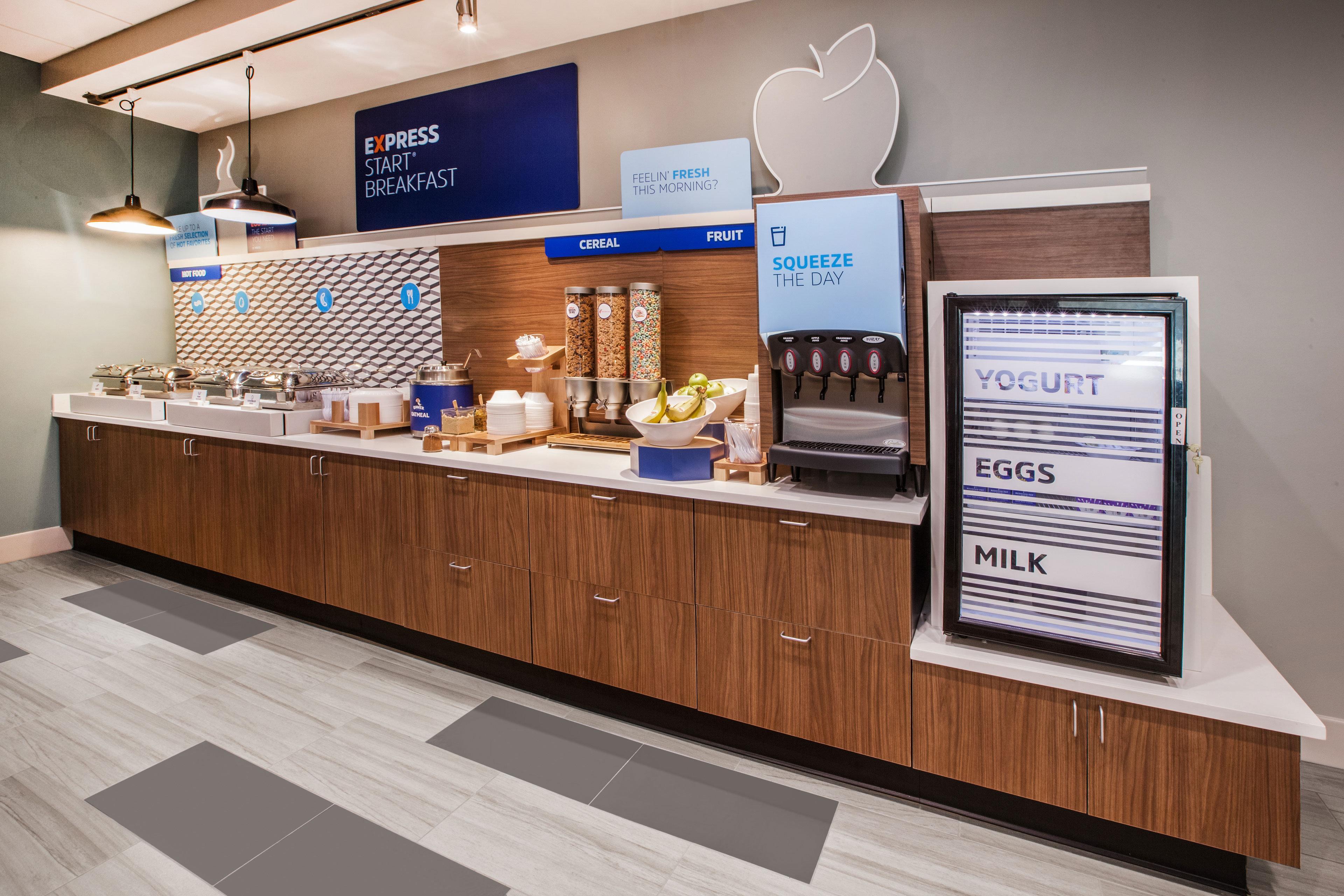 Holiday Inn Express & Suites Morristown By Ihg Экстерьер фото
