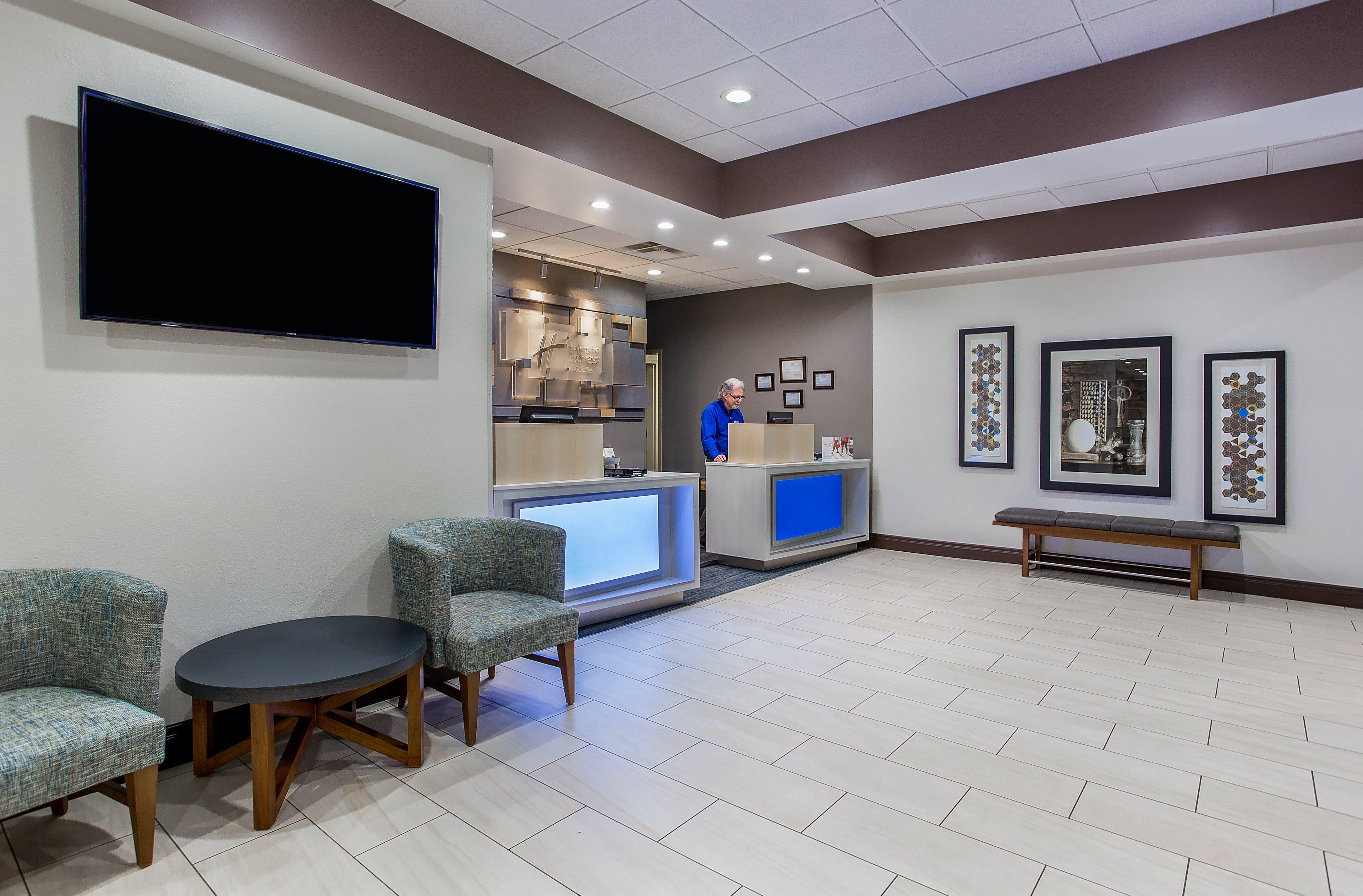 Holiday Inn Express & Suites Morristown By Ihg Экстерьер фото
